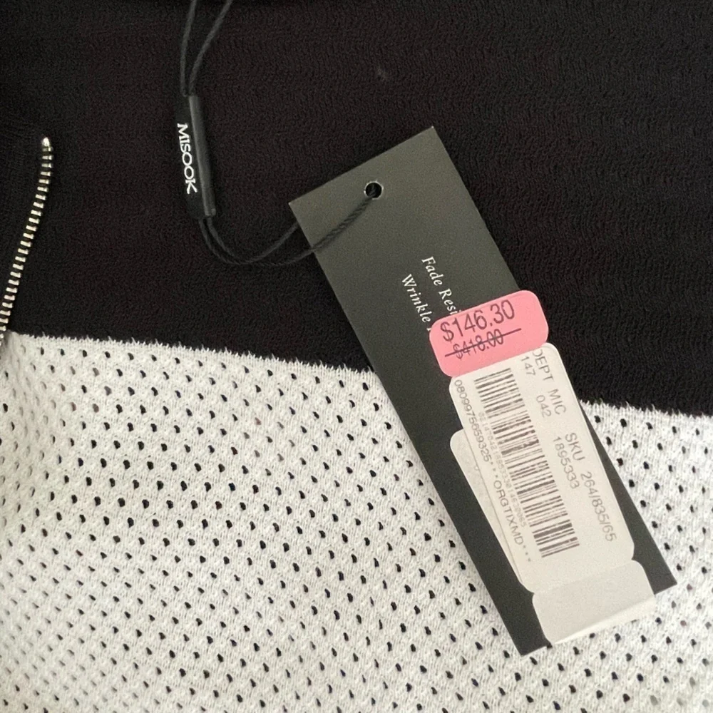 MISOOK Black and White Mesh Zip Up Blazer. Size Large - Picture 8 of 10